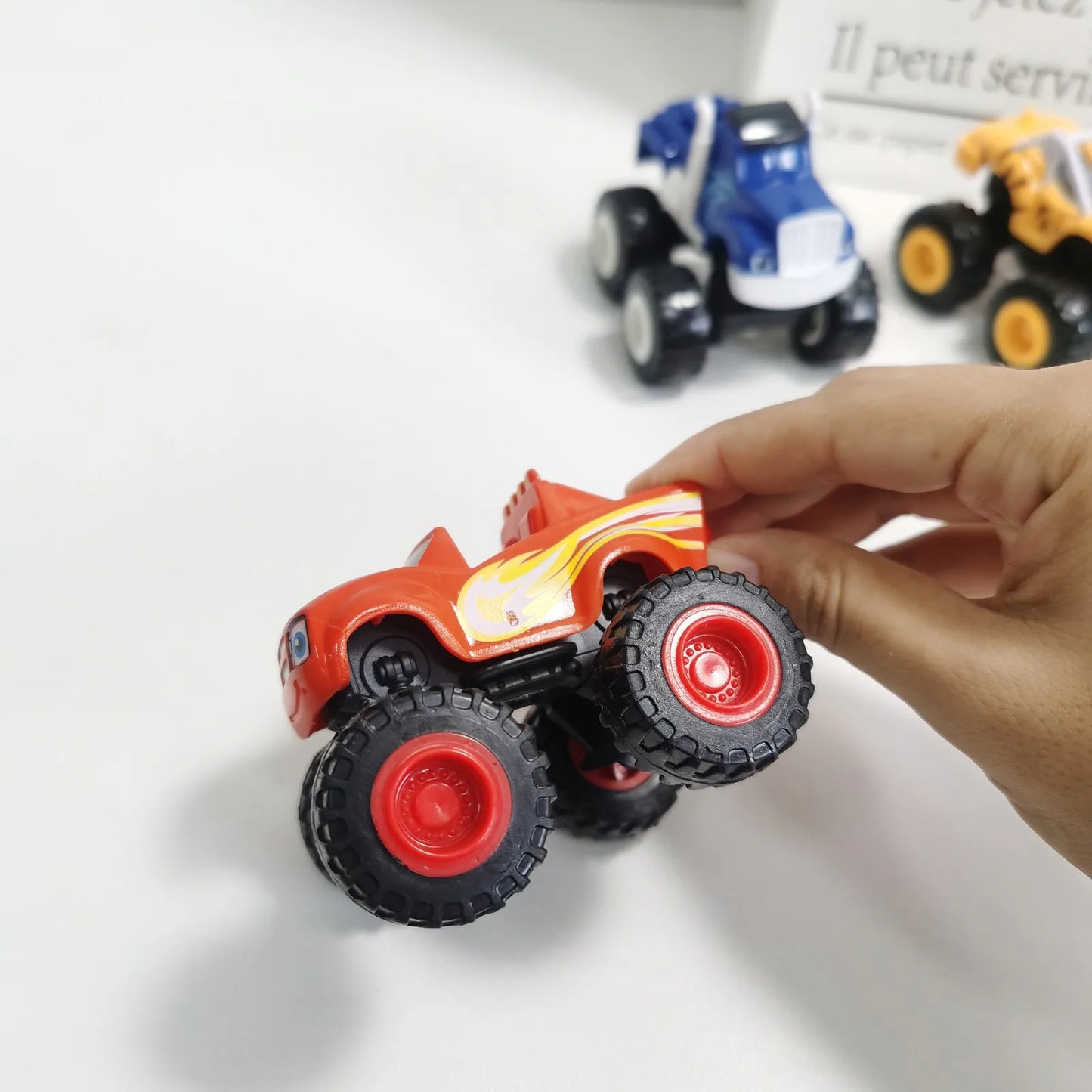 Classic Blaze Cars Model Inertia Diecast Vehicles Racing Figure Blaze